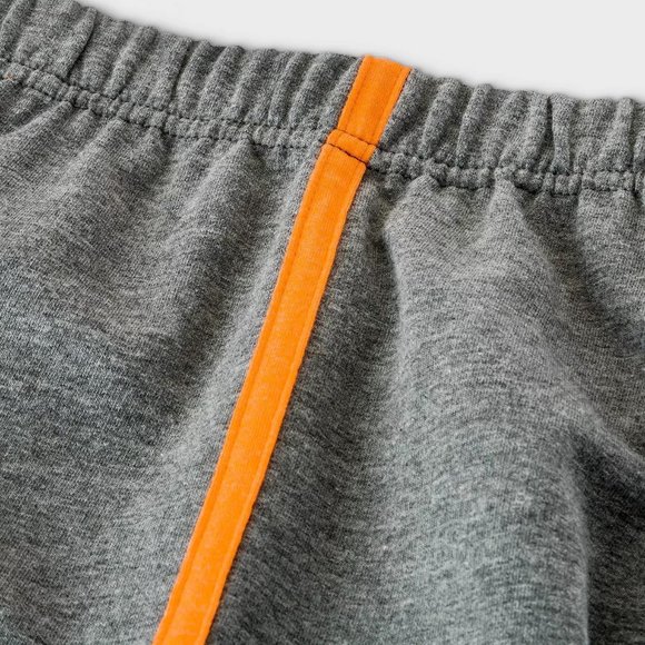 Boys' Baby Yoda Halloween Pullover and Jogger Fleece Set Size 12 18 Months NWT - Picture 4 of 4